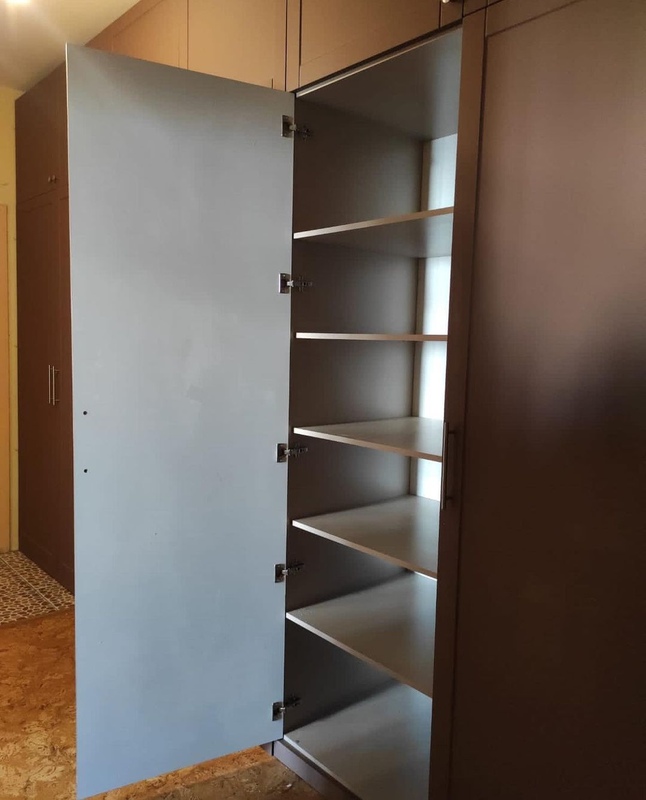 Шкафы-Встроенный шкаф с распашными дверями «Модель 65»-фото5